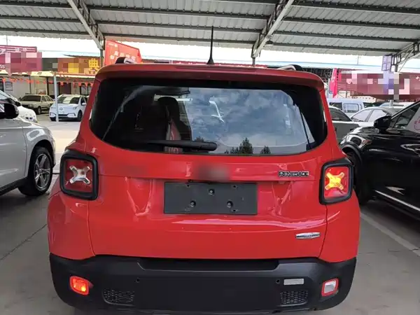 Jeep Freeman 2018