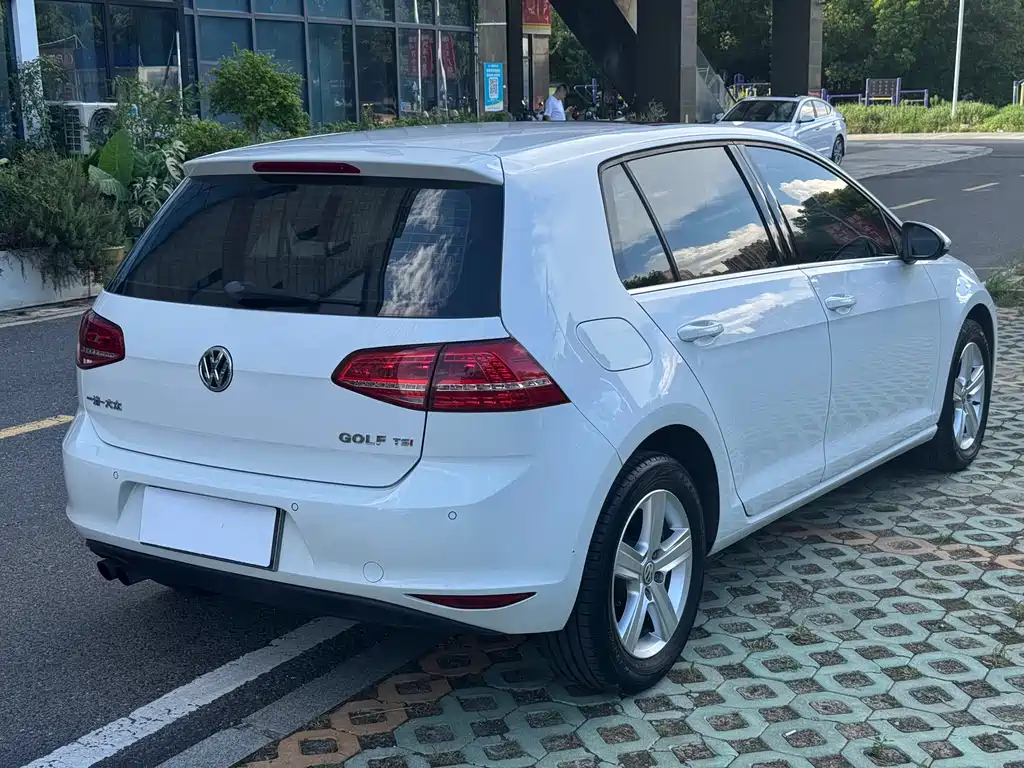 Volkswagen Golf 2015 — фото 6