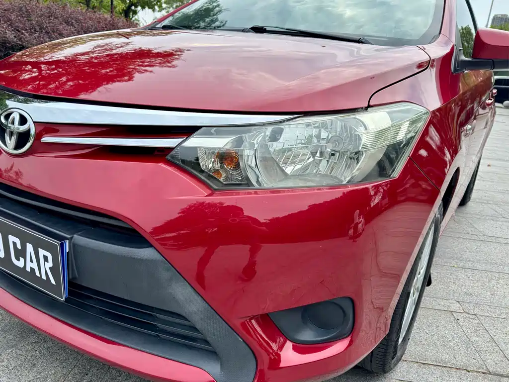 Toyota Vios 2015 — фото 20