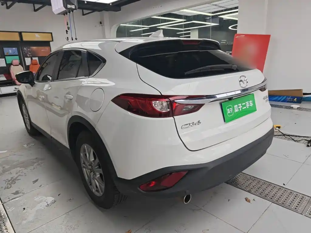 Mazda CX-4 2019