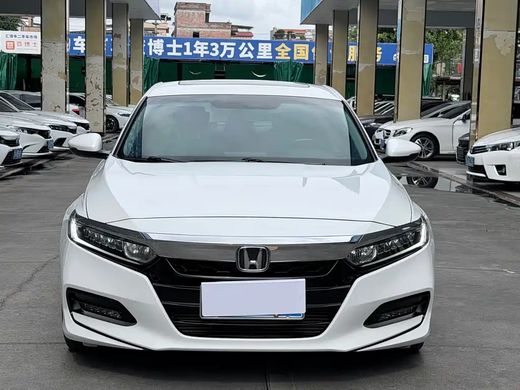 Honda Accord 2018 — фото 2