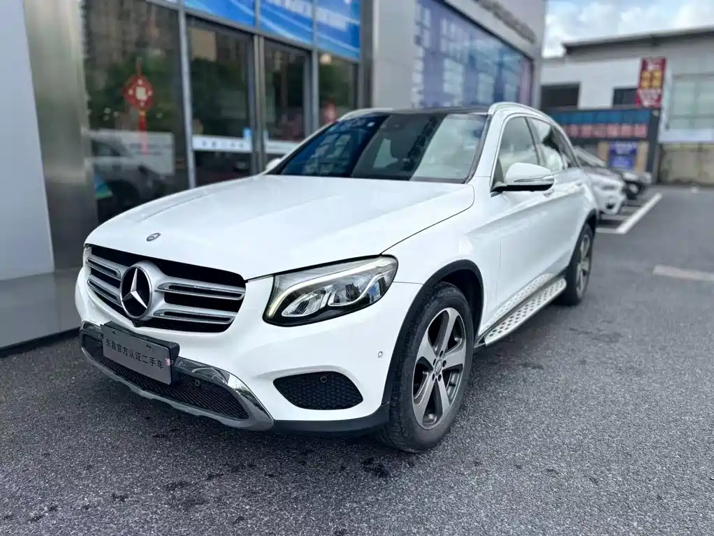 Mercedes-Benz GLC 2016 — фото 1