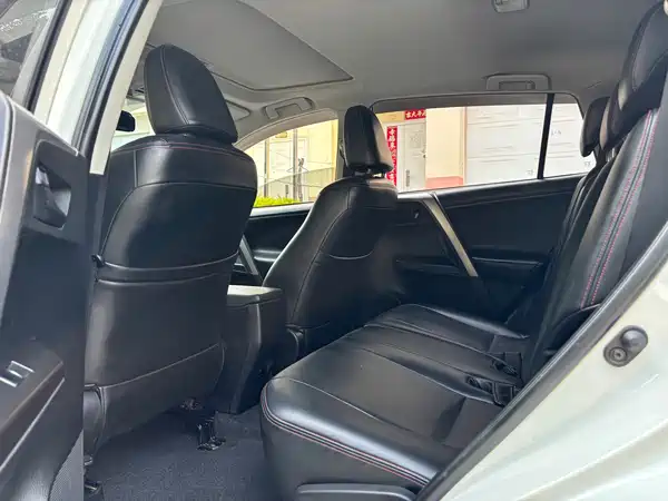 Toyota RAV4 2018