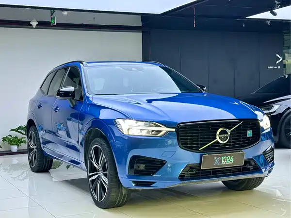 Volvo XC60 Plug-In Hybrid 2021