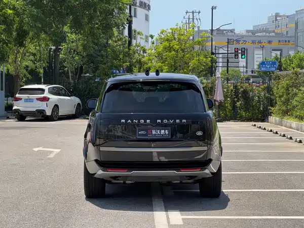 Land Rover Range Rover 2025