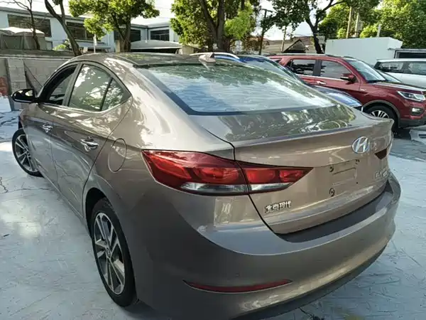 Hyundai Celesta 2018
