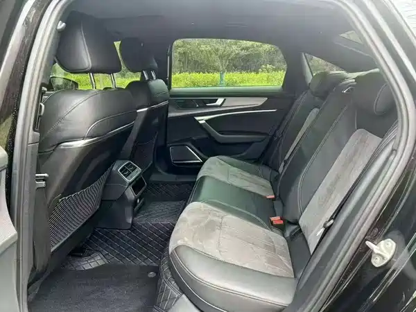 Audi A6L 2020