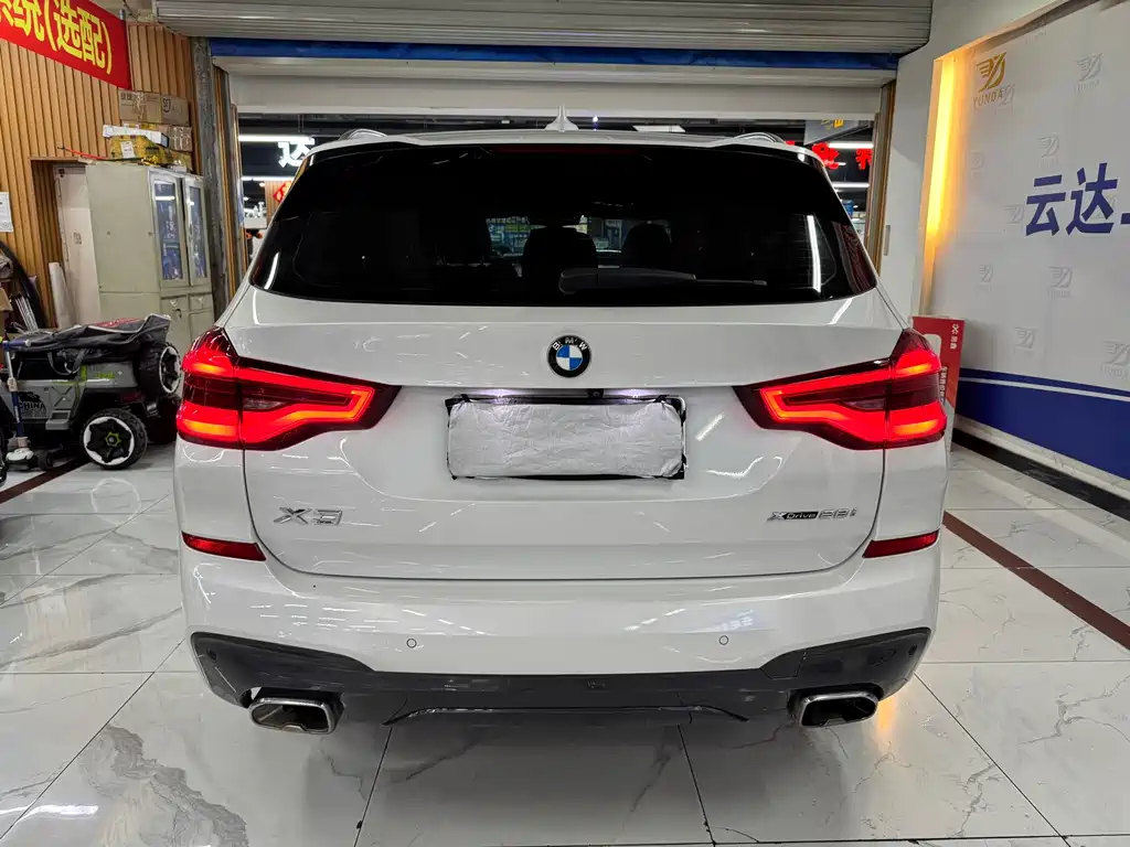 BMW X3 2020 — фото 9