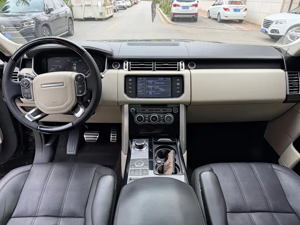 Land Rover Range Rover 2016 — фото 9