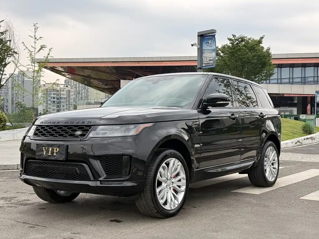 Land Rover Range Rover Sport 2018 — фото 1