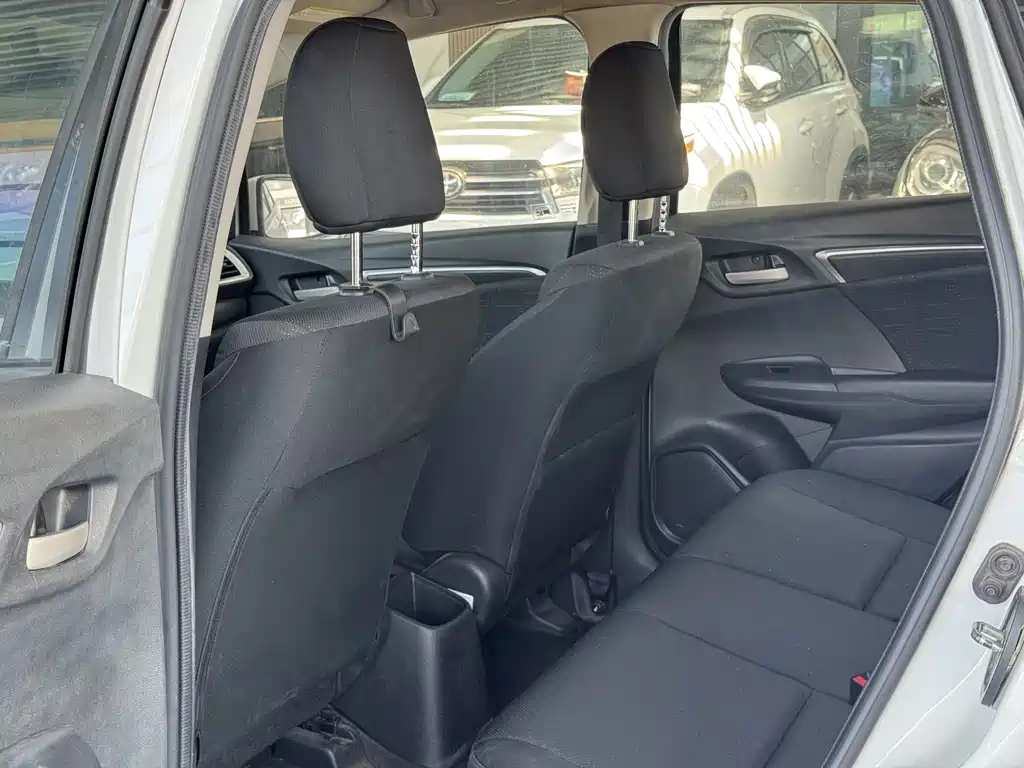 Honda Fit 2015 — фото 8