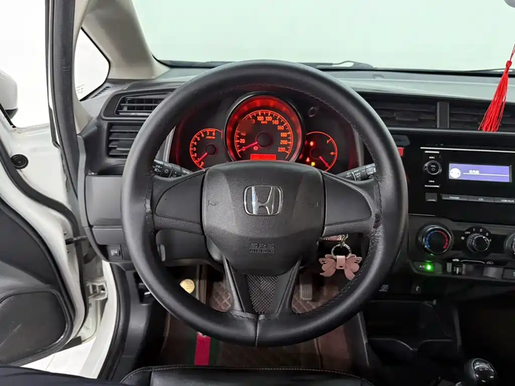Honda Fit 2018 — фото 13