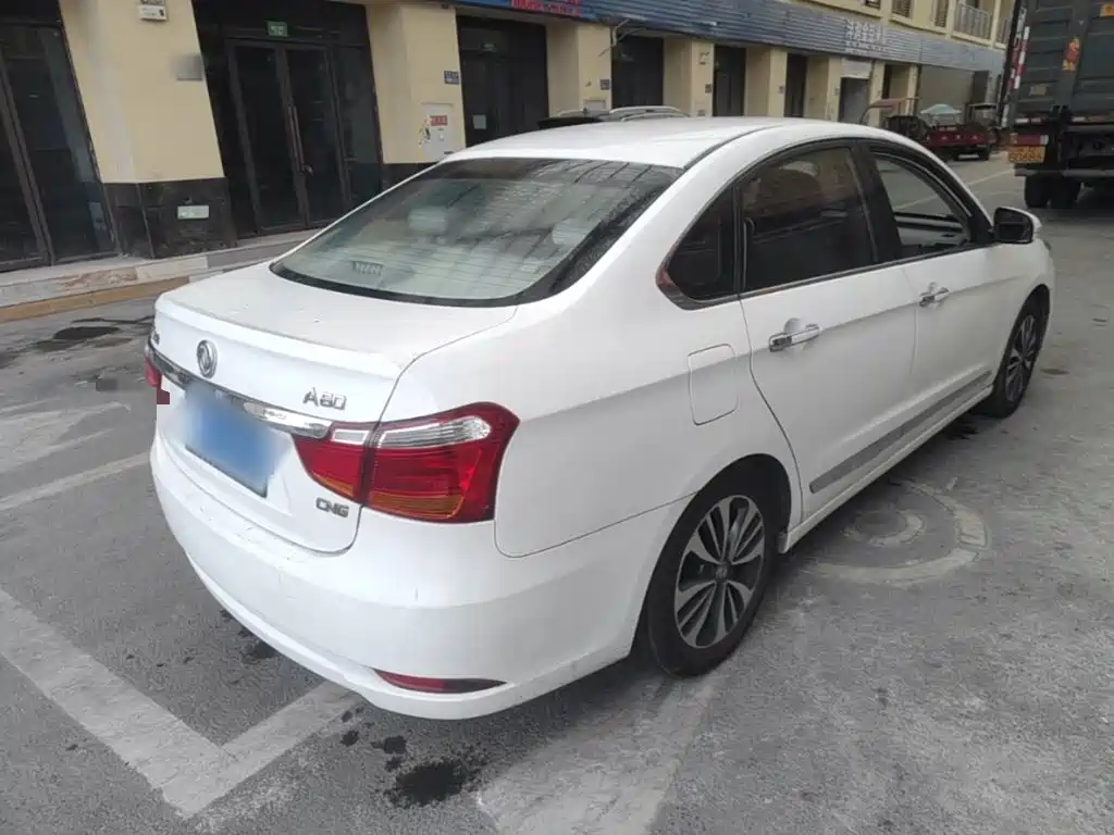 Dongfeng Fengshen A60 2016 — фото 7
