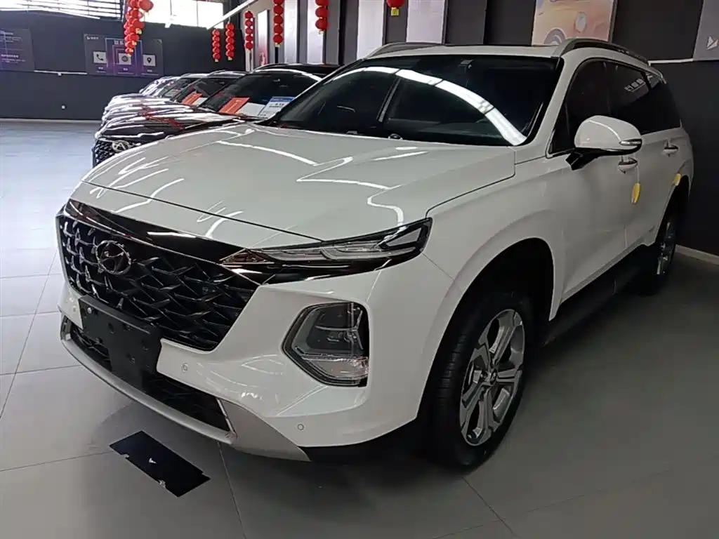 Hyundai Santa Fe 2023 — фото 2