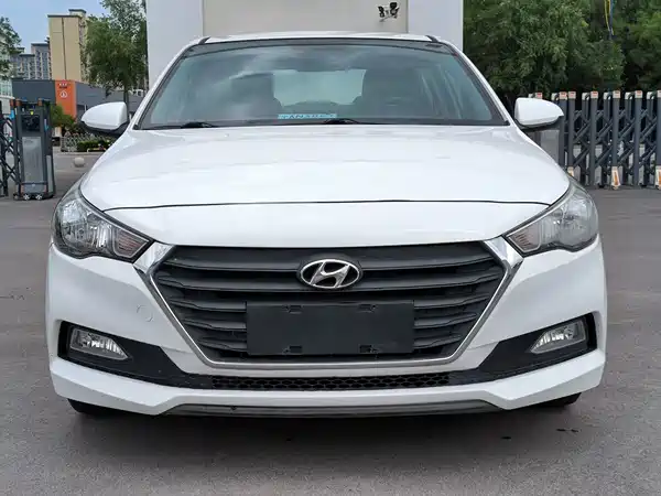 Hyundai Verna 2017