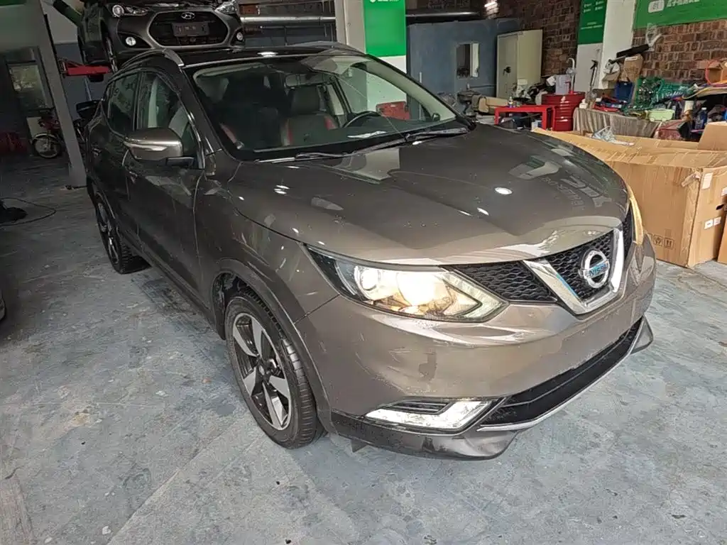 Nissan Qashqai 2018 — фото 4