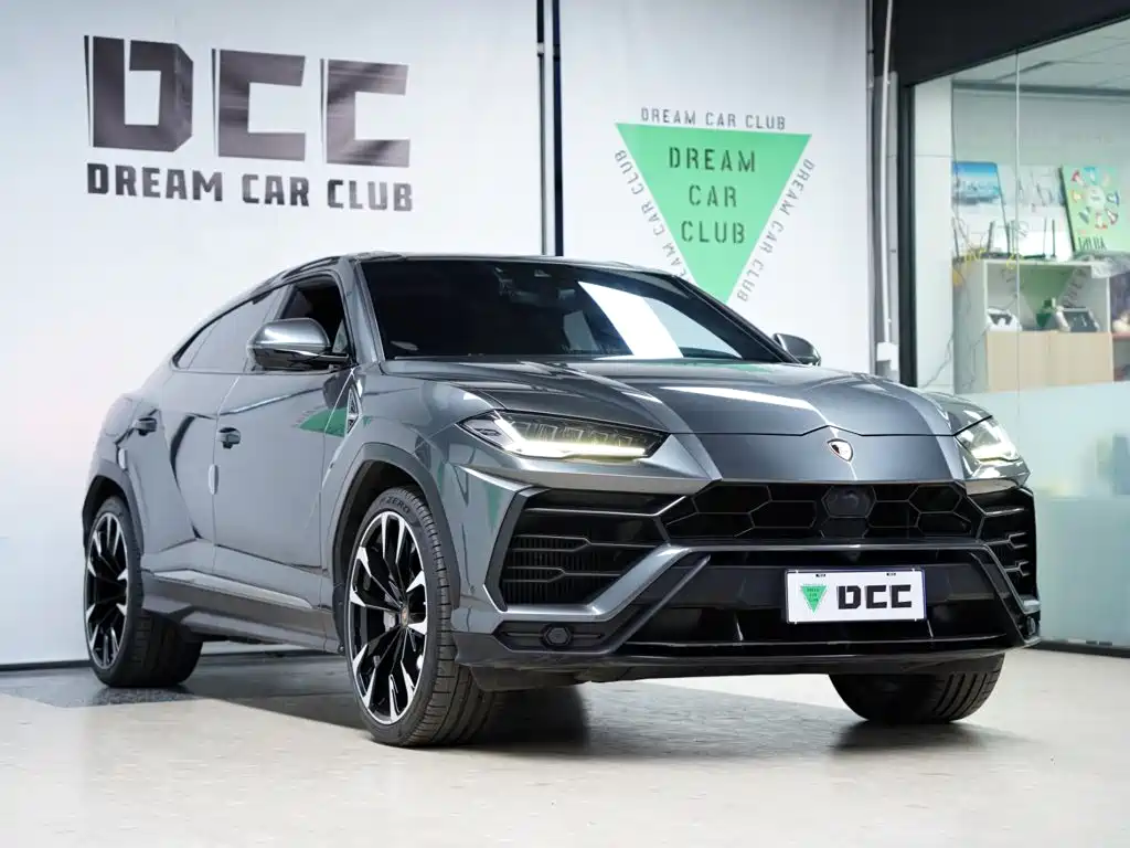 Lamborghini Urus 2019 — фото 16