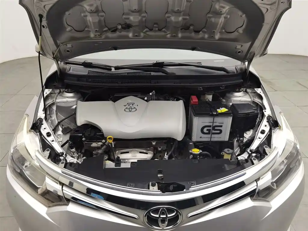 Toyota Vios 2015 — фото 6