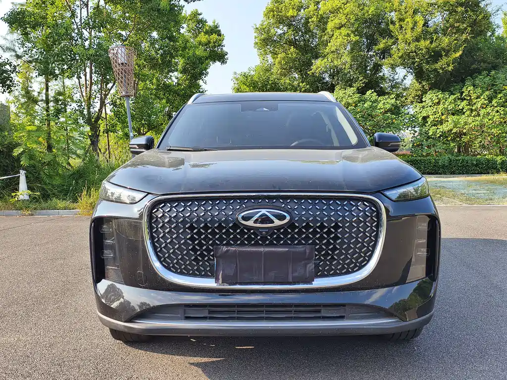 Chery Tiggo 8 PLUS 2025 — фото 2