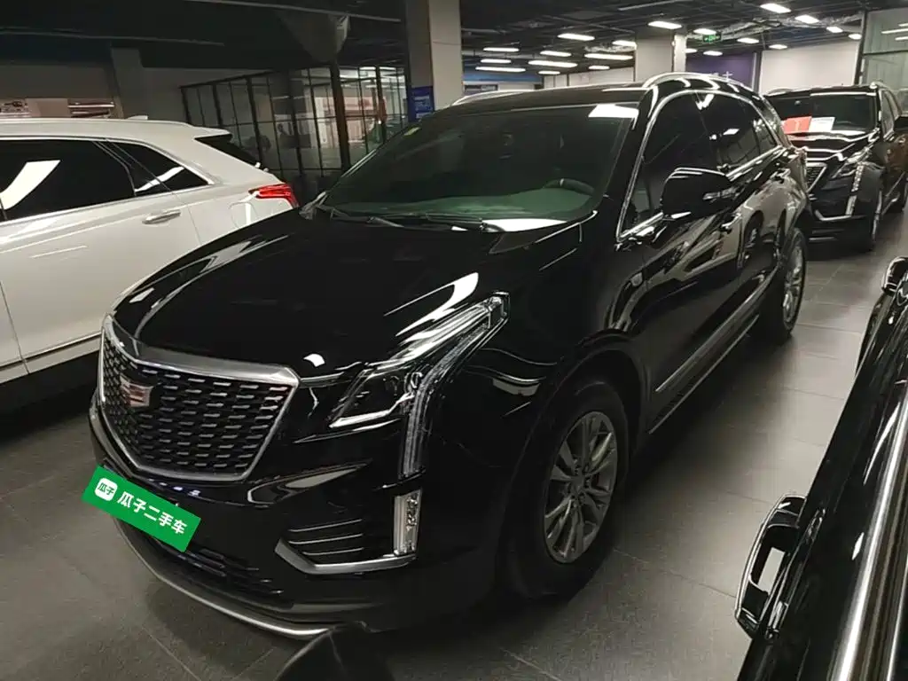 Cadillac XT5 2021 — фото 2