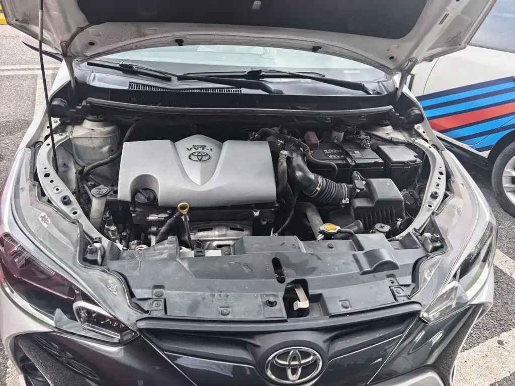 Toyota Yaris L 2017