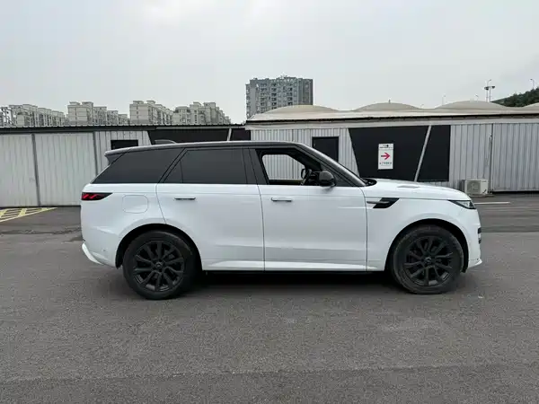 Land Rover Range Rover Sport 2022