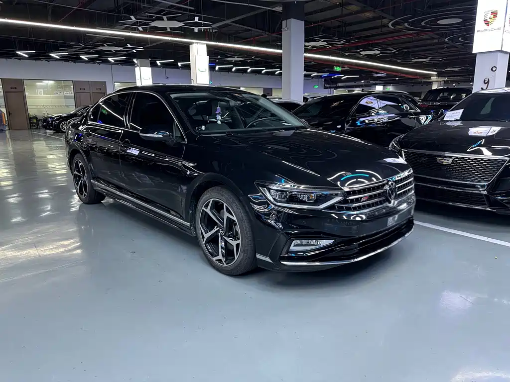 Volkswagen Magotan 2023