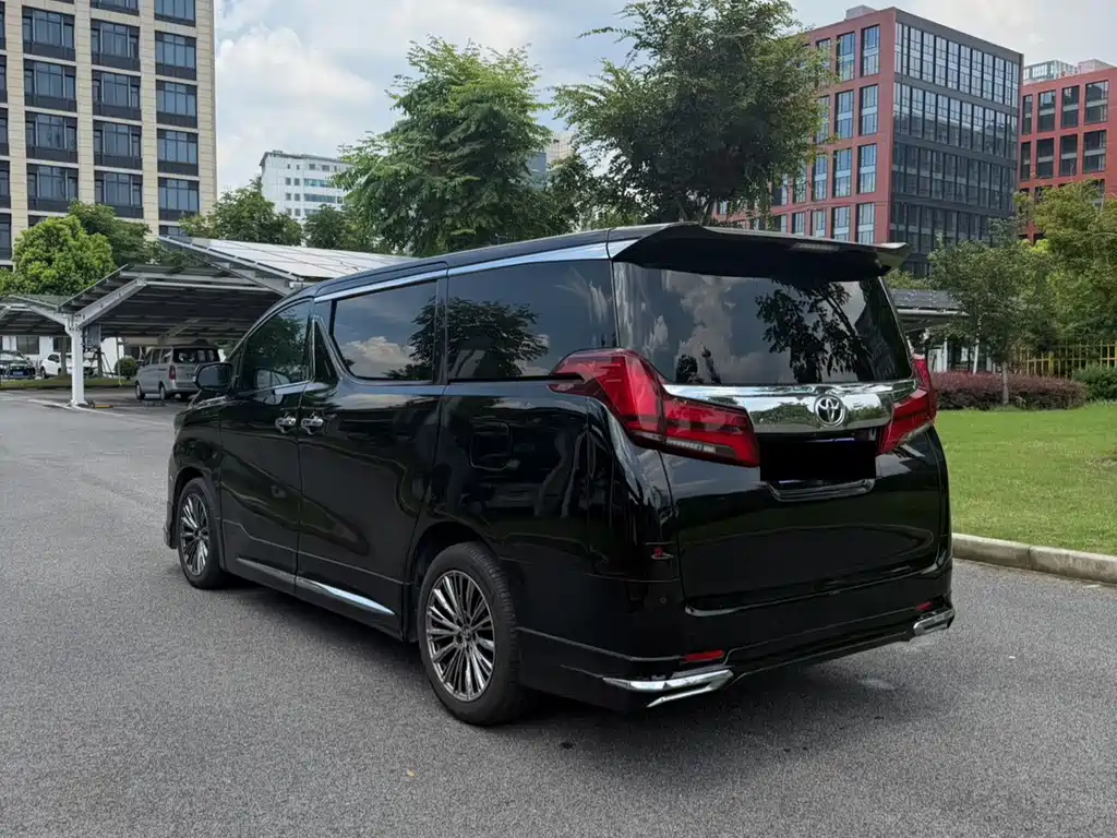 Toyota Alphard 2019 — фото 6