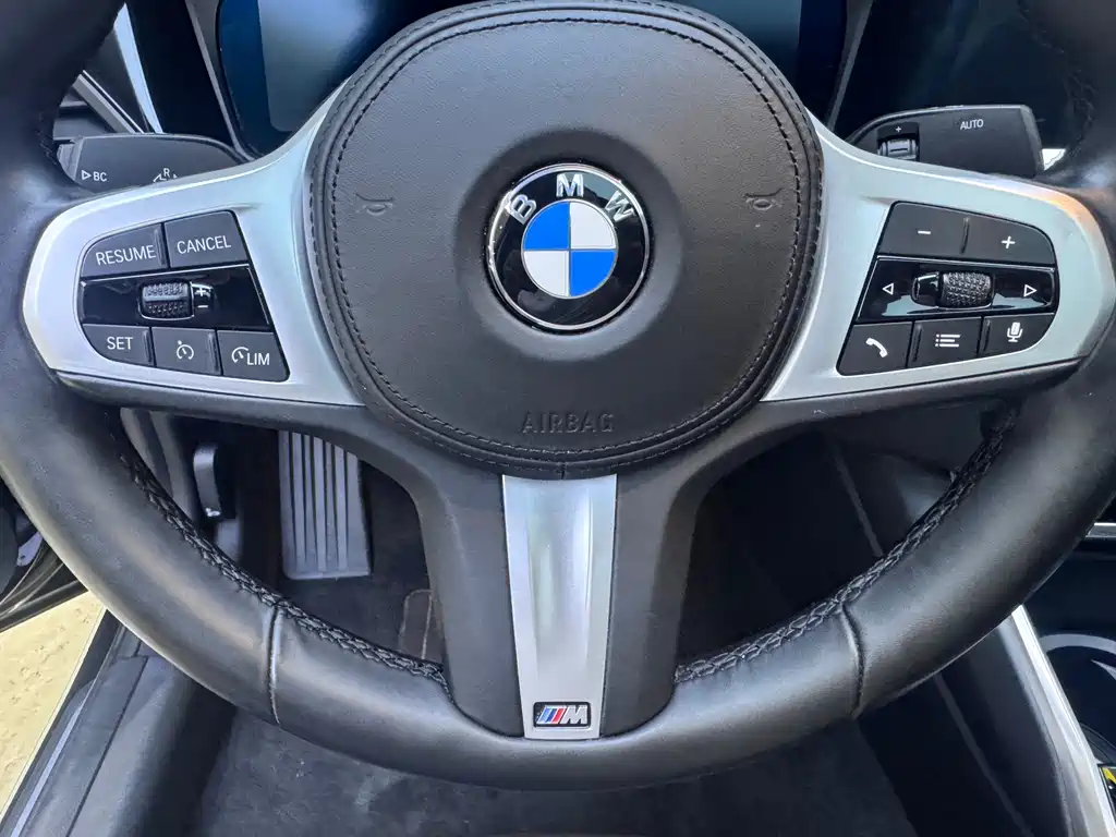 BMW 3 Series 2021 — фото 14