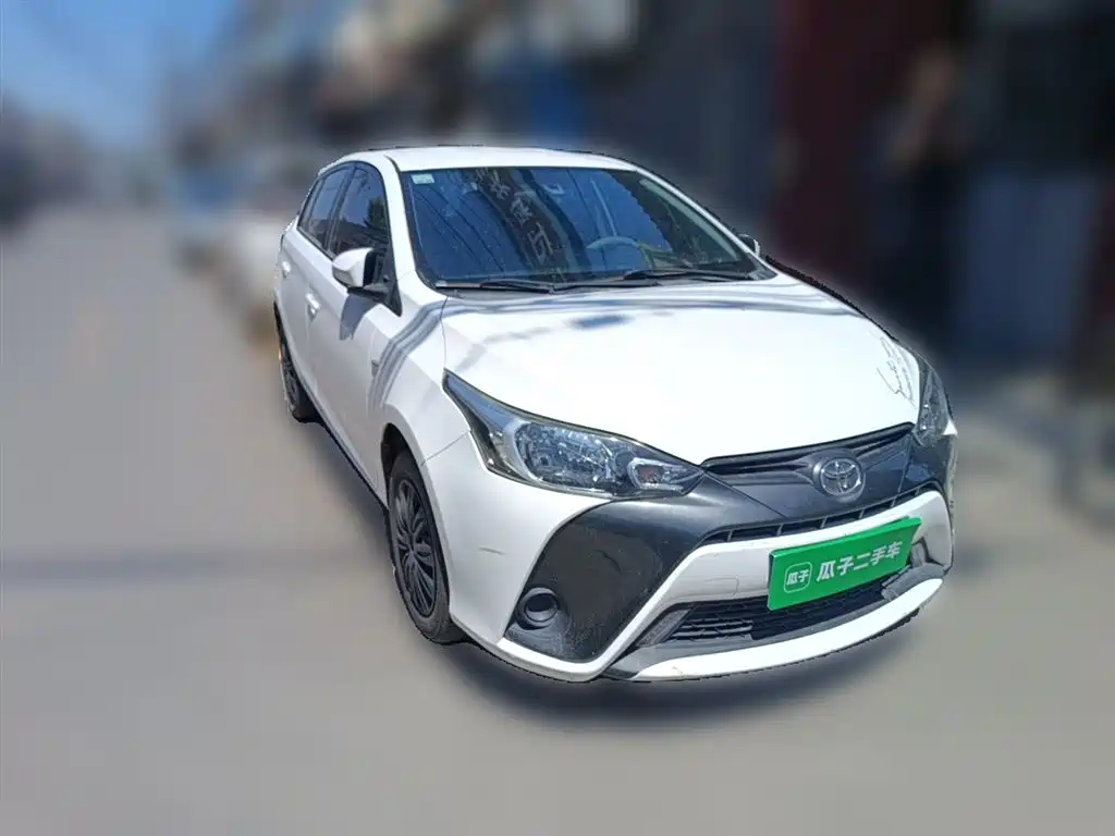 Toyota Yaris L 2018 — фото 24