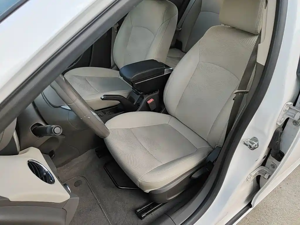 Chevrolet Cruze 2015 — фото 15