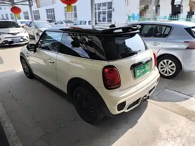 MINI MINI 2018