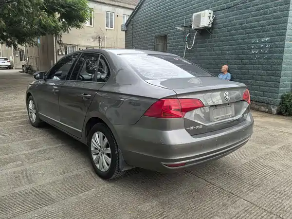Volkswagen Bora 2016