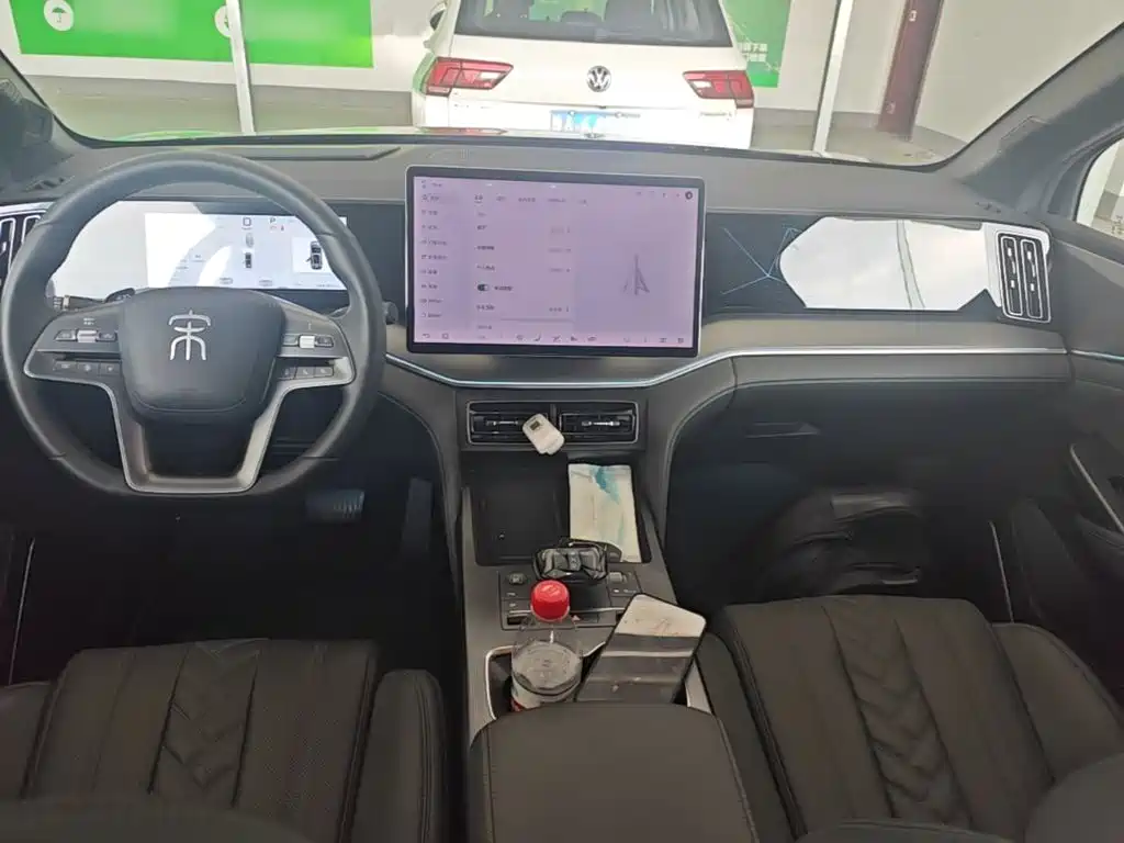 BYD Song L DM-i 2025 — фото 10