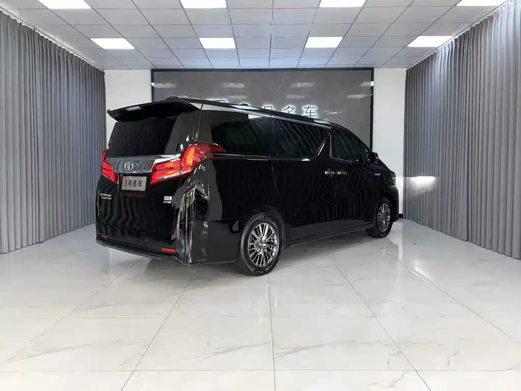 Toyota Alphard 2019 — фото 6