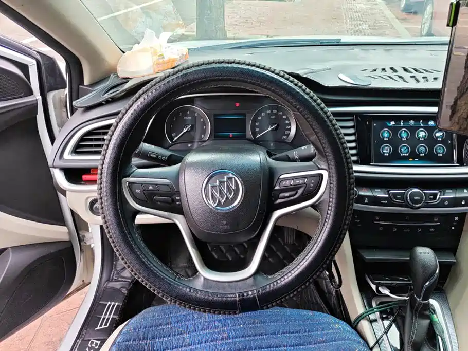 Buick Excelle GT 2019 — фото 15