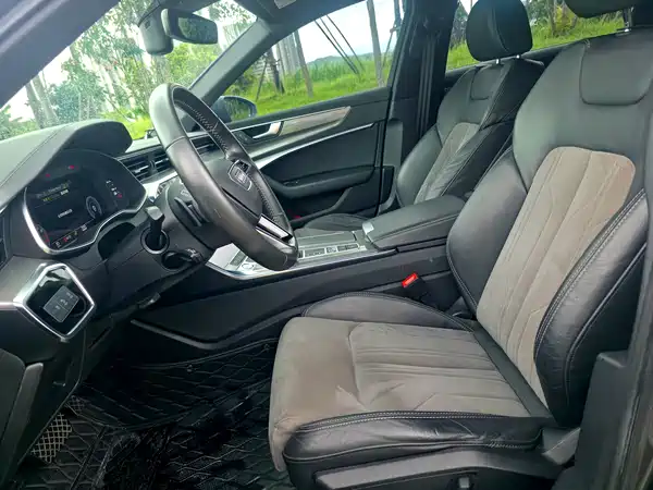 Audi A6L 2020