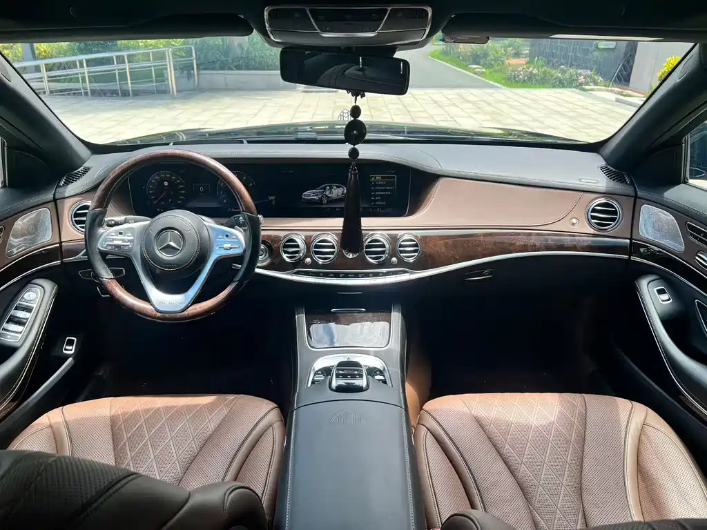 Mercedes-Benz Maybach S-Class 2018