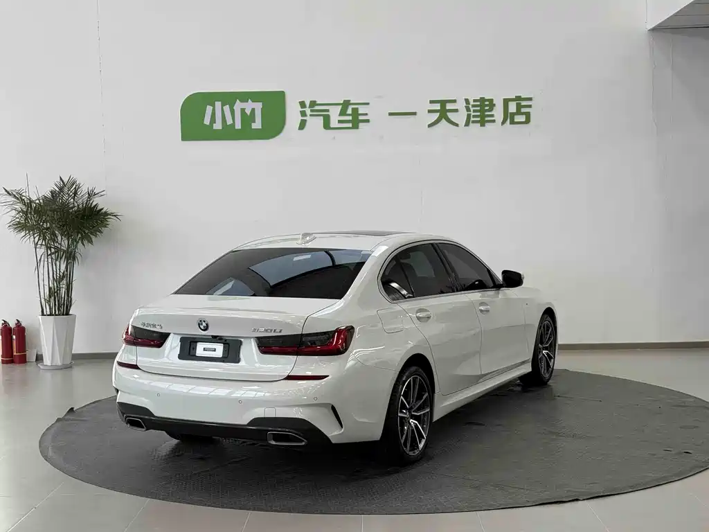 BMW 3 Series 2022