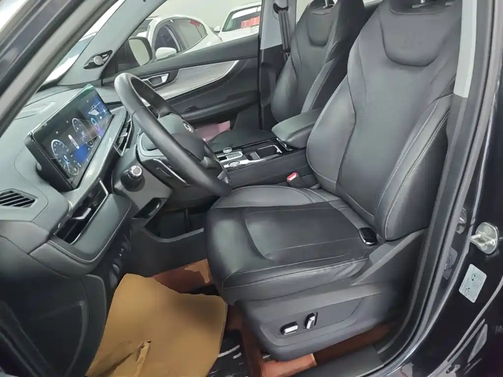 Chery Tiggo 8 PLUS 2021 — фото 15