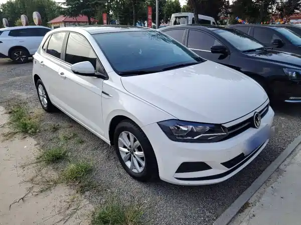 Volkswagen Polo 2021
