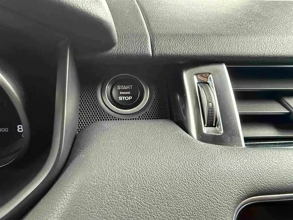 Land Rover Range Rover Sport 2014 — фото 16
