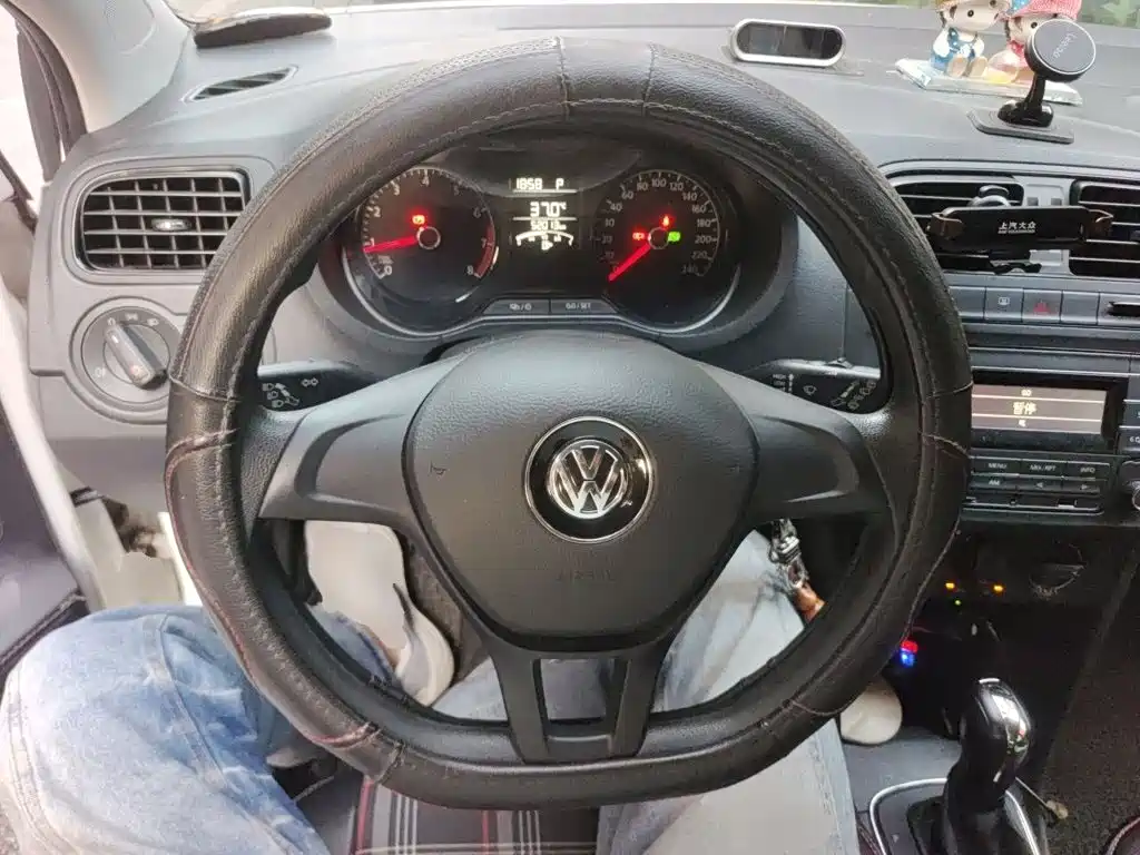 Volkswagen Polo 2016