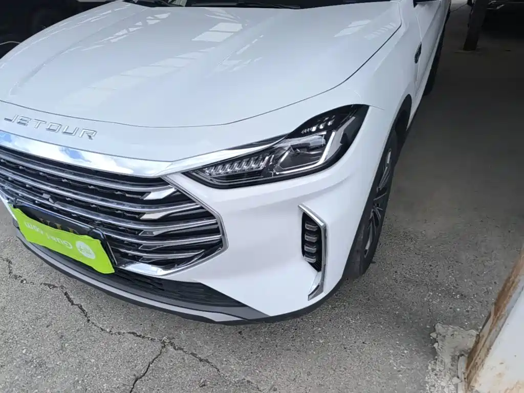 Jetour X70 PLUS 2025 — фото 24