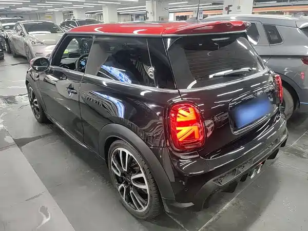 MINI JCW 2022