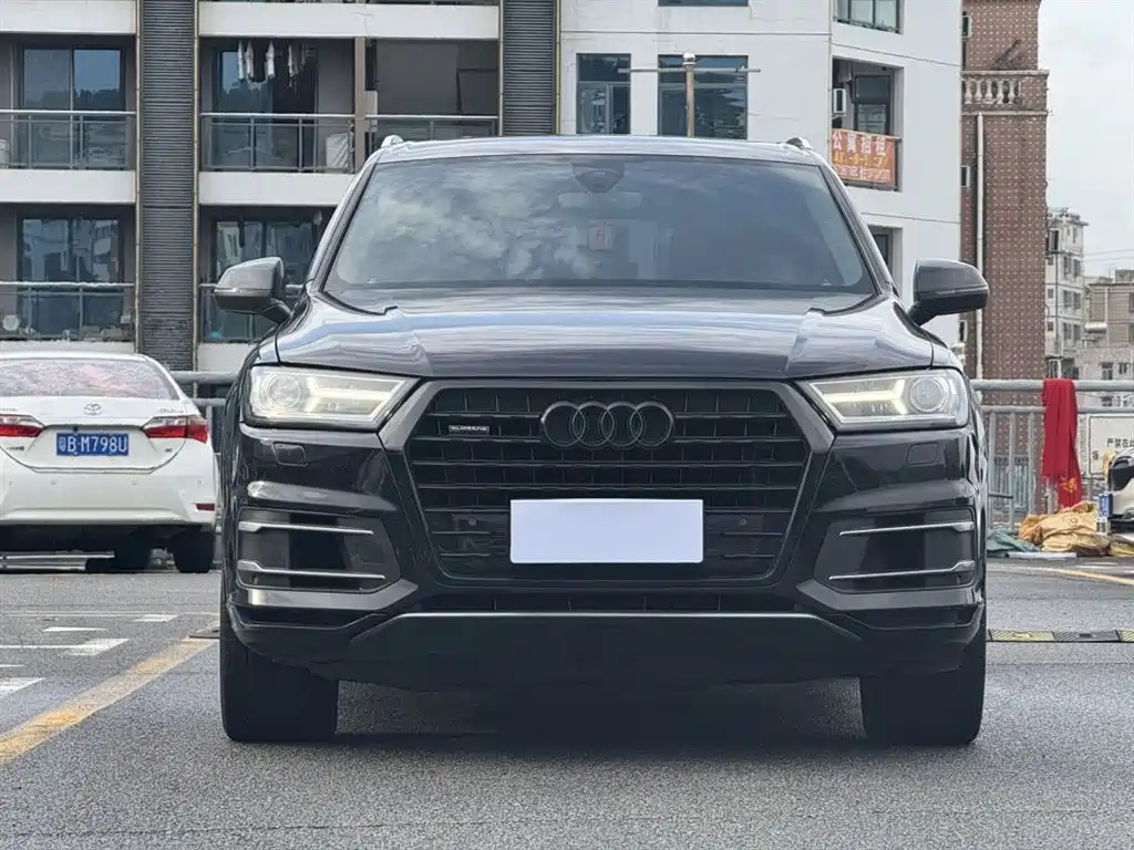Audi Q7 2016