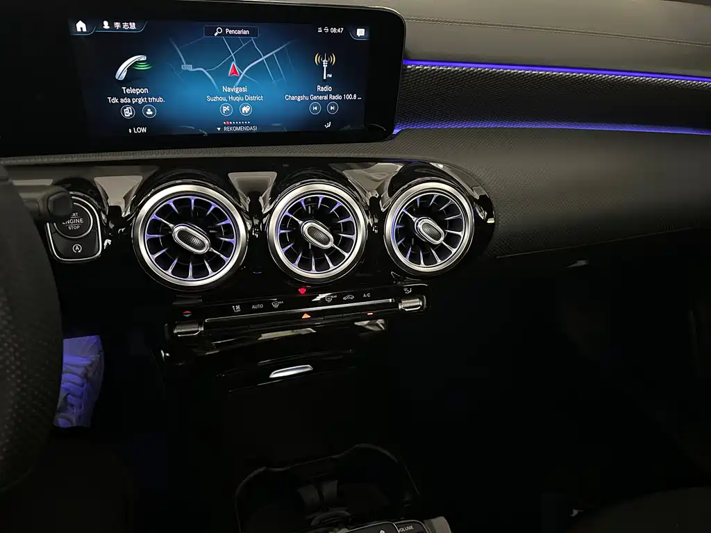 Mercedes-Benz A-Class 2021 — фото 15