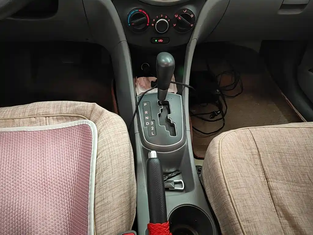 Hyundai Verna 2014 — фото 14