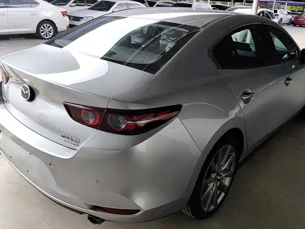 Mazda 3 Axela 2020