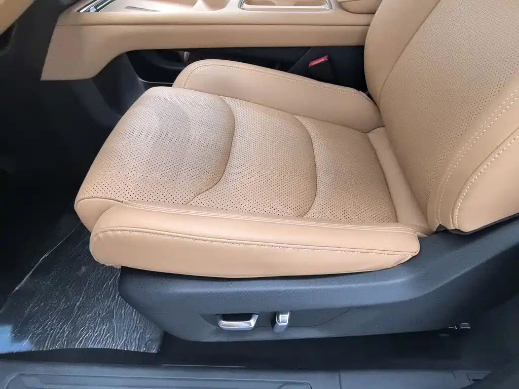 Wuling Starlight 560 New Energy 2026 — фото 20